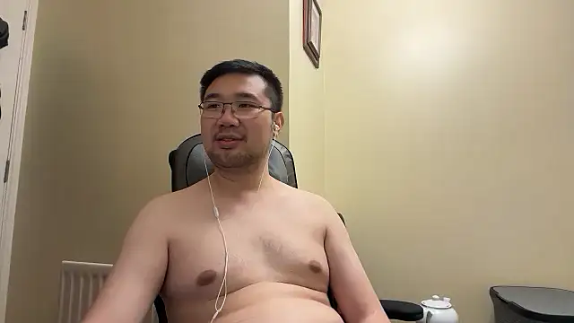 Snapshot of jasonryu2025 chatting on 25, 5, 2026 jasonryu2025 online show from 25, 5, 2026