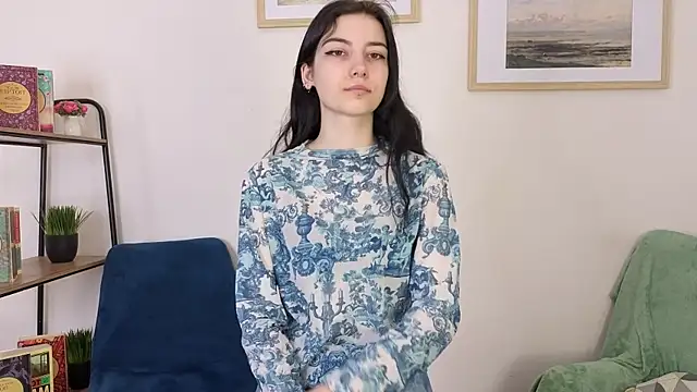 Lilian Merf online show from 5, 4, 2026