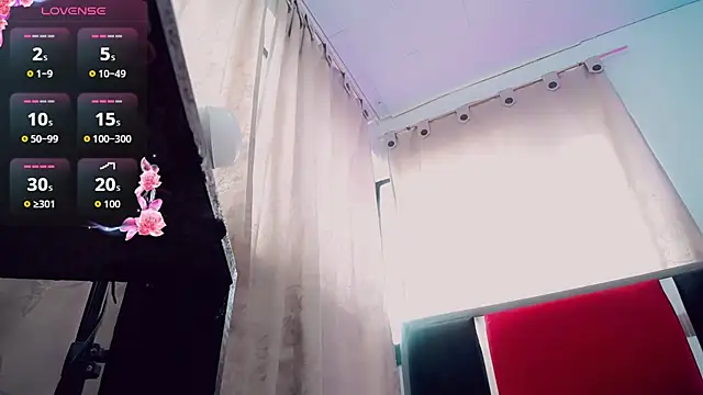 Snapshot of Abby_White__ chatting on 18, 5, 2026 Abby White online show from 18, 5, 2026