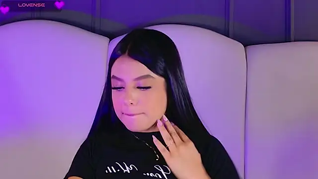 BrunaMonroee online show from 21, 4, 2026