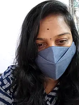 Shaliniqueen online show from 7, 7, 2026