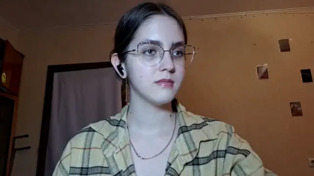 Katelemon online show from 17, 4, 2026