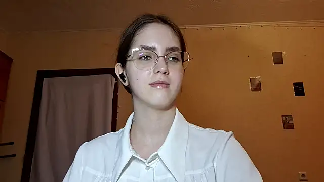 Snapshot of Katelemon chatting on 27, 4, 2026 Katelemon online show from 27, 4, 2026