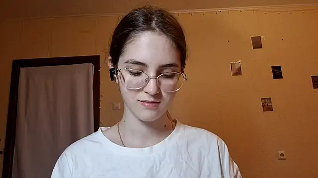 Snapshot of Katelemon chatting on 2, 6, 2026 Katelemon online show from 2, 6, 2026