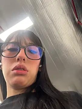 Snapshot of susi_chimm chatting on 19, 5, 2026 susi chimm online show from 19, 5, 2026