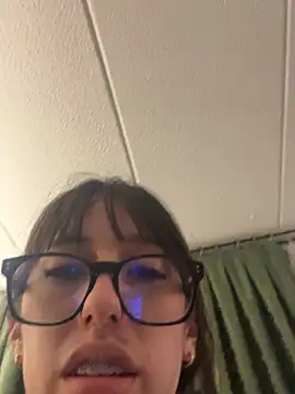 Snapshot of susi_chimm chatting on 4, 6, 2026 susi chimm online show from 4, 6, 2026
