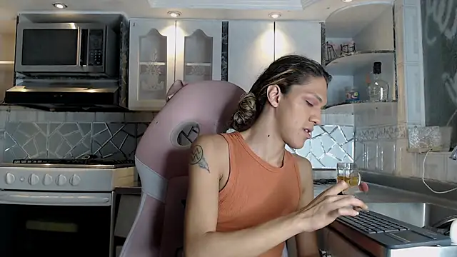 CrisOzzz online show from 22, 2, 2026