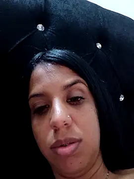 skinnyprety18 online show from 3, 3, 2026