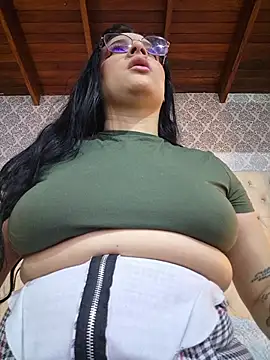 Snapshot of Allice_Evens chatting on 25, 5, 2026 Allice Evens online show from 25, 5, 2026