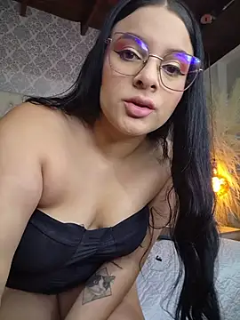 Snapshot of Allice_Evens chatting on 27, 5, 2026 Allice Evens online show from 27, 5, 2026