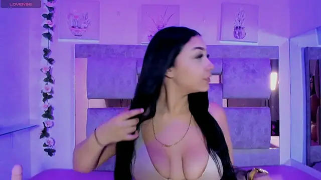 Snapshot of Iris_Black chatting on 12, 3, 2026 Iris Black online show from 12, 3, 2026