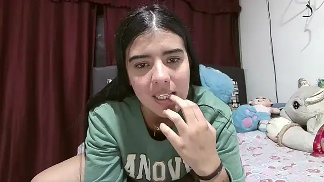 Snapshot of Nataly_2809 chatting on 13, 4, 2026 Nataly 2809 online show from 13, 4, 2026
