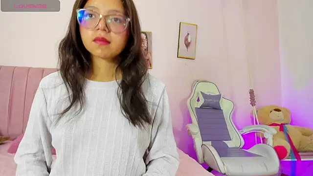 Zoow bluussh online show from 26, 3, 2026