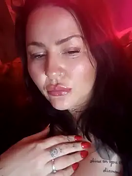 Kandi-kiss online show from 3, 4, 2026