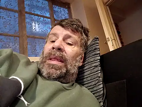 stud2512 online show from 15, 4, 2026