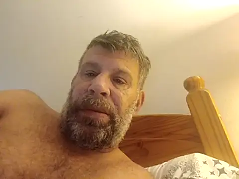 Snapshot of stud2512 chatting on 23, 5, 2026 stud2512 online show from 23, 5, 2026