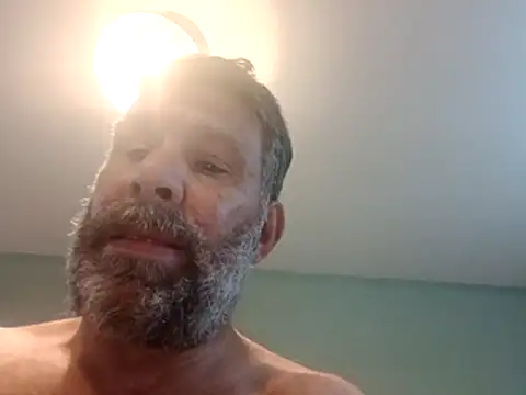 Snapshot of stud2512 chatting on 27, 5, 2026 stud2512 online show from 27, 5, 2026