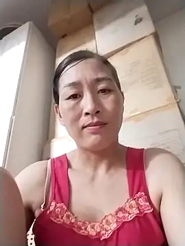 lris-Beauty77 online show from 1, 4, 2026