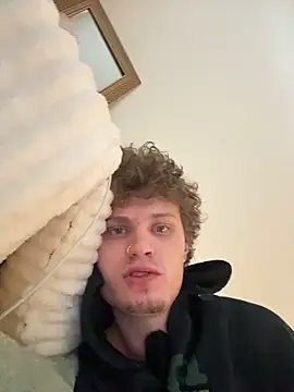 Snapshot of PAPITRVN chatting on 23, 2, 2026 PAPITRVN online show from 23, 2, 2026