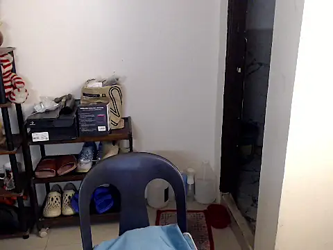 Snapshot of sweetasian_zoe chatting on 8, 3, 2026 sweetasian zoe online show from 8, 3, 2026