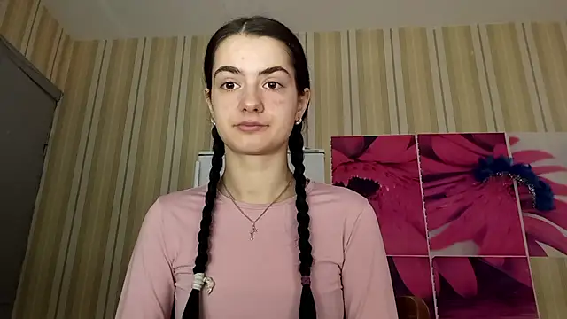 Snapshot of TuFoth chatting on 24, 2, 2026 TuFoth online show from 24, 2, 2026