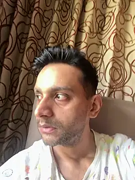 online4u08 online show from 12, 4, 2026