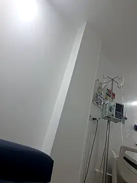 Lorenaluna online show from 28, 3, 2026