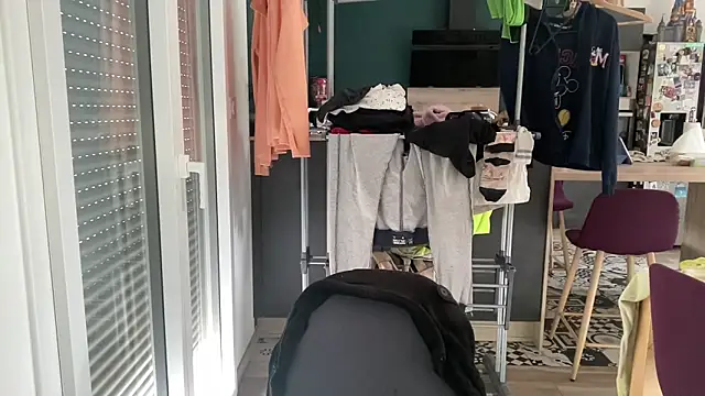 Minmoi1984 online show from 13, 4, 2026