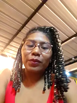 Snapshot of MarySweetieHot chatting on 2, 5, 2026 MarySweetieHot online show from 2, 5, 2026