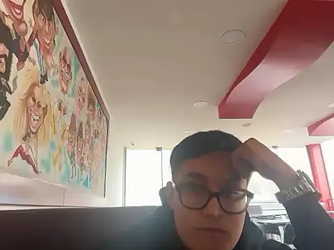 Snapshot of enzo_13 chatting on 24, 2, 2026 enzo 13 online show from 24, 2, 2026