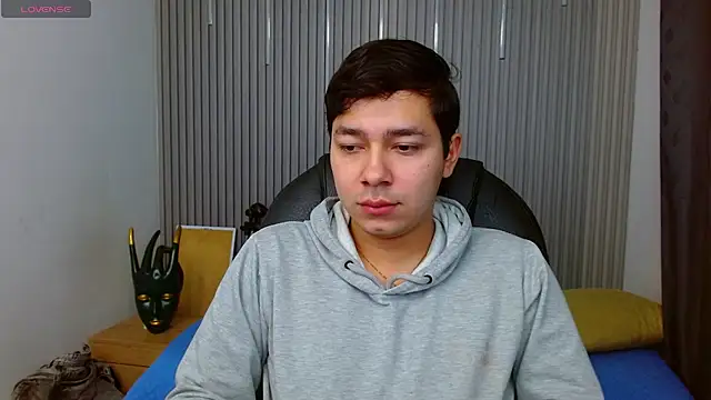 Snapshot of Julian_Smith21 chatting on 19, 4, 2026 Julian Smith21 online show from 19, 4, 2026