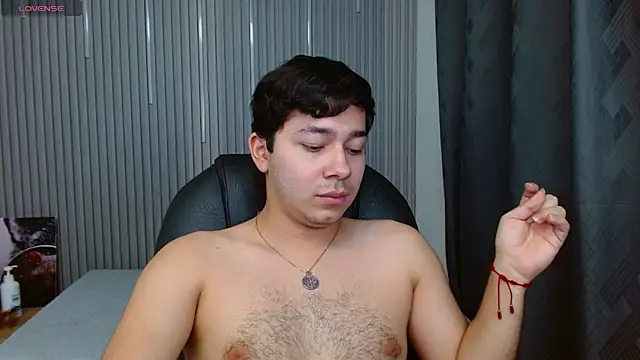 Snapshot of Julian_Smith21 chatting on 25, 4, 2026 Julian Smith21 online show from 25, 4, 2026