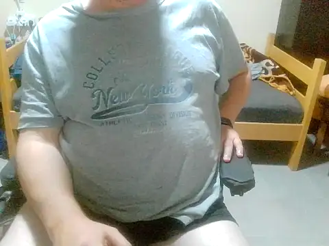 Snapshot of pozitiva000 chatting on 6, 4, 2026 pozitiva000 online show from 6, 4, 2026