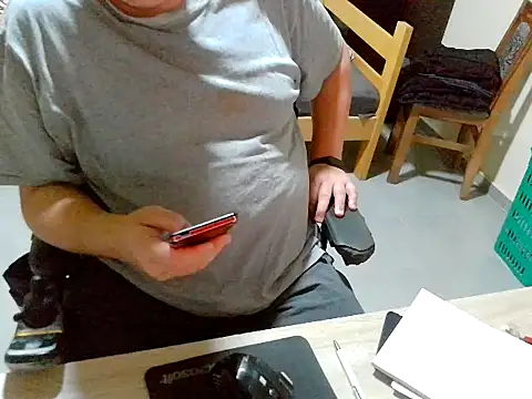 Snapshot of pozitiva000 chatting on 19, 4, 2026 pozitiva000 online show from 19, 4, 2026