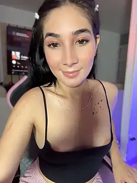 Snapshot of isa_hil chatting on 26, 5, 2026 isa hil online show from 26, 5, 2026