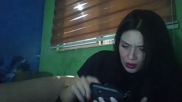 Soylilayblue online show from 6, 3, 2026