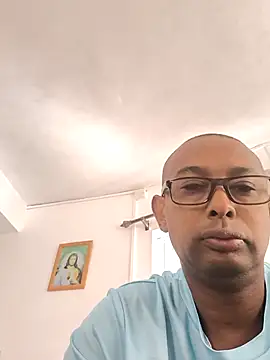 Snapshot of emperator13 chatting on 14, 5, 2026 emperator13 online show from 14, 5, 2026