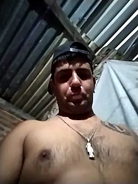 Snapshot of trox_memide21cm chatting on 18, 5, 2026 trox memide21cm online show from 18, 5, 2026