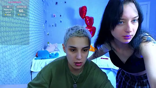 Snapshot of LuxuryLoverss chatting on 1, 3, 2026 LuxuryLoverss online show from 1, 3, 2026