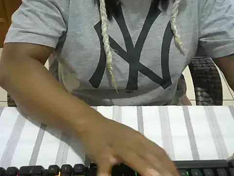 Snapshot of negraiza chatting on 22, 5, 2026 negraiza online show from 22, 5, 2026