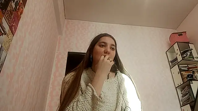 Snapshot of JanineThielman chatting on 3, 5, 2026 JanineThielman online show from 3, 5, 2026