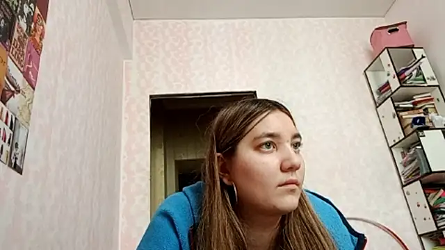 Snapshot of JanineThielman chatting on 12, 5, 2026 JanineThielman online show from 12, 5, 2026
