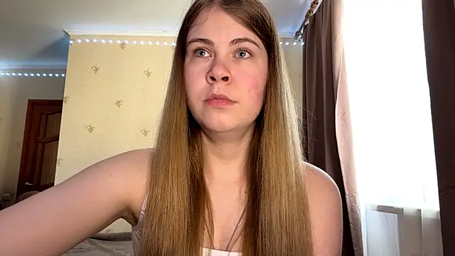 Snapshot of Amy_Maev chatting on 12, 4, 2026 Amy Maev online show from 12, 4, 2026