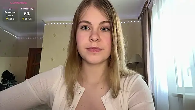 Snapshot of Amy_Maev chatting on 23, 4, 2026 Amy Maev online show from 23, 4, 2026