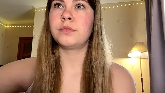 Snapshot of Amy_Maev chatting on 4, 5, 2026 Amy Maev online show from 4, 5, 2026