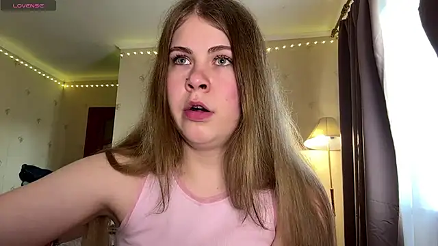Snapshot of Amy_Maev chatting on 19, 5, 2026 Amy Maev online show from 19, 5, 2026