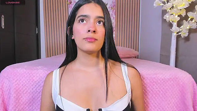 Isaa-queen online show from 18, 6, 2026