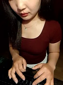 Snapshot of Myna5790 chatting on 26, 2, 2026 Myna5790 online show from 26, 2, 2026