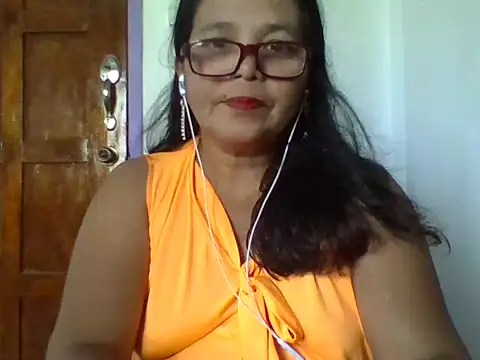 Snapshot of Flowerblossom123 chatting on 29, 4, 2026 Flowerblossom123 online show from 29, 4, 2026