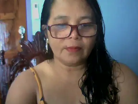 Snapshot of Flowerblossom123 chatting on 5, 5, 2026 Flowerblossom123 online show from 5, 5, 2026